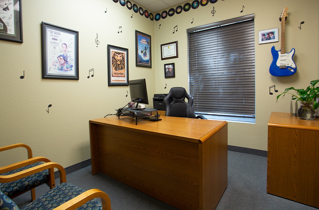 Dental consultation area